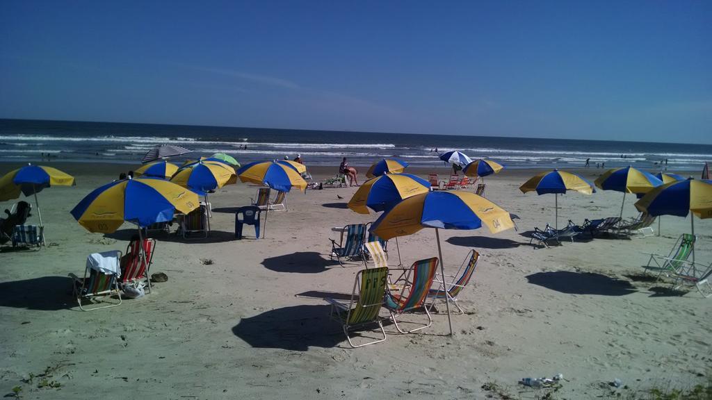 Pousada Praia Do Sol Itanhaem Bagian luar foto